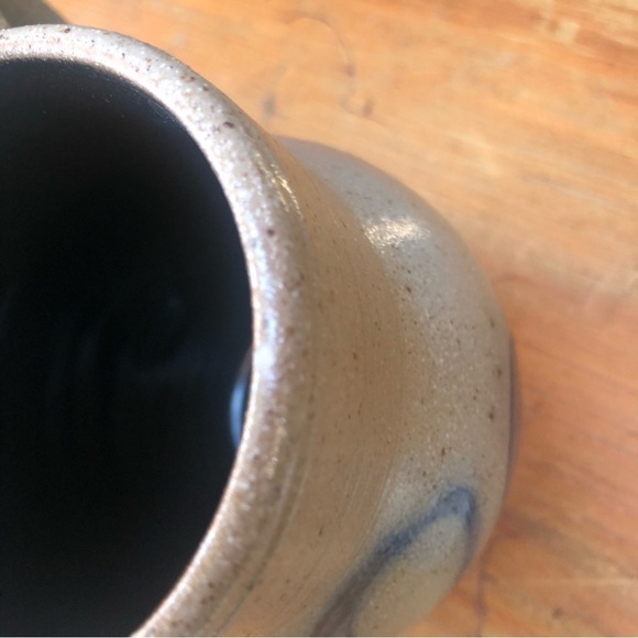 Vintage 1991 Rowe Pottery Works Collectible Salt Glaze Tall Heart Mug & Lid 14oz - Picture 8 of 11